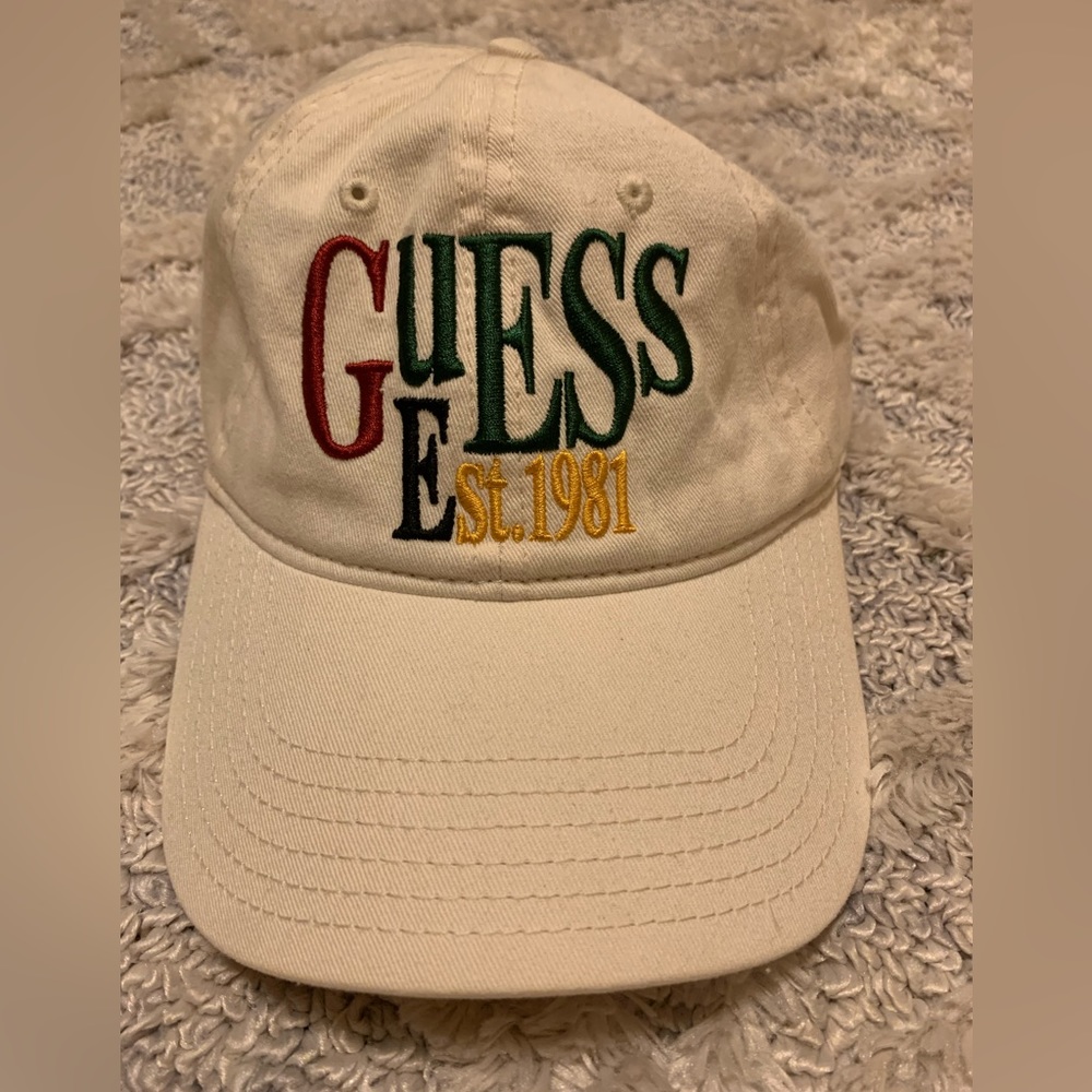 Guess Hat White